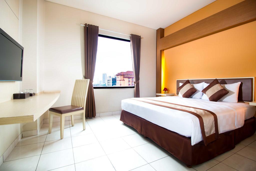Hotel 88 - Mangga Besar Viii By Wh Jakarta