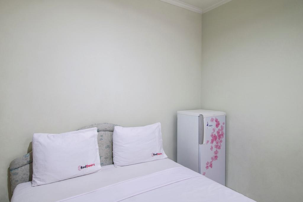 Guest house Reddoorz Near Wtc Sudirman 2*