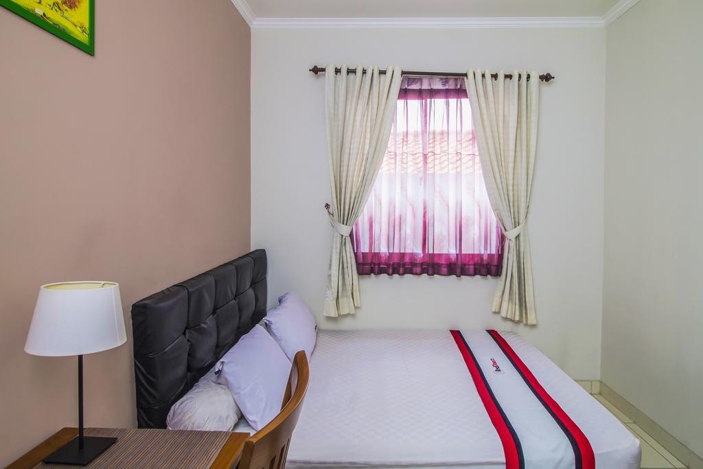 Hotel Reddoorz @ Tebet