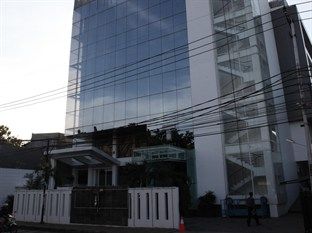 T Hotel 3*
