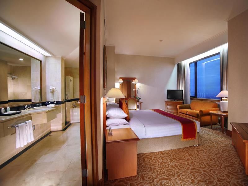 Menara Peninsula Hotel Jakarta