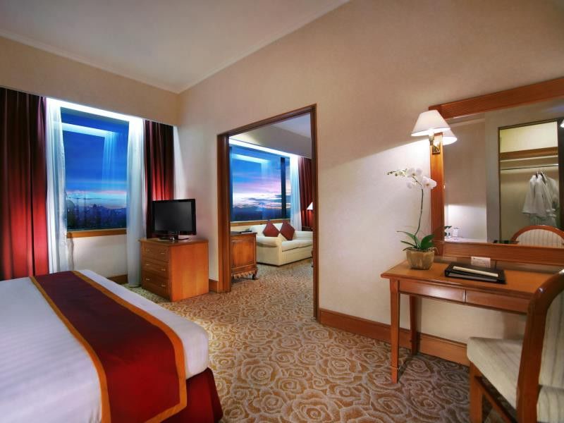 Menara Peninsula 4* Jakarta