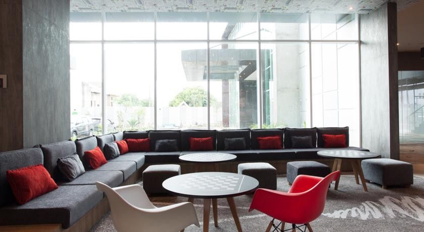 Ibis Harmoni Hotel