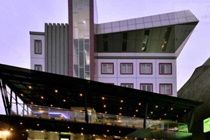 Hotel Oak Tree Mahakam Jakarta