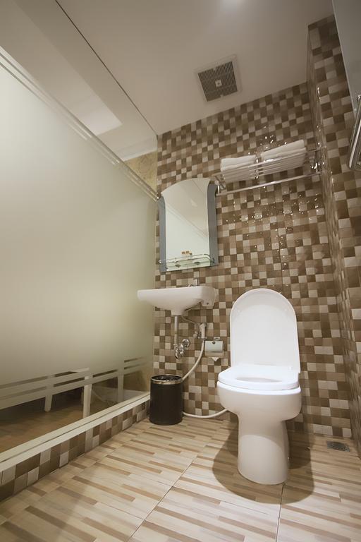 Hotel F 3*
