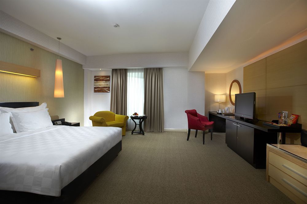 Khách sạn Grandkemang 4*