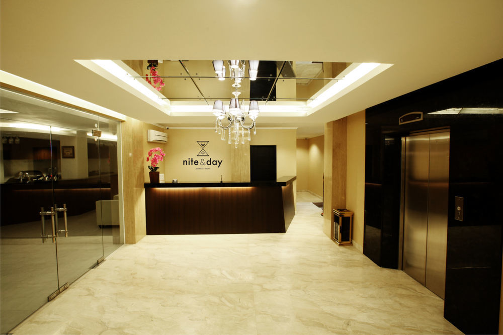 Nite & Day Roxy Hotel 2*
