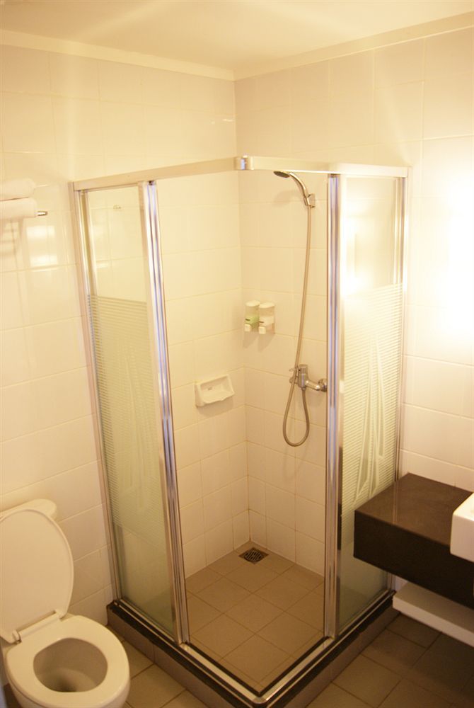 Glodok Plaza Hotel 2*