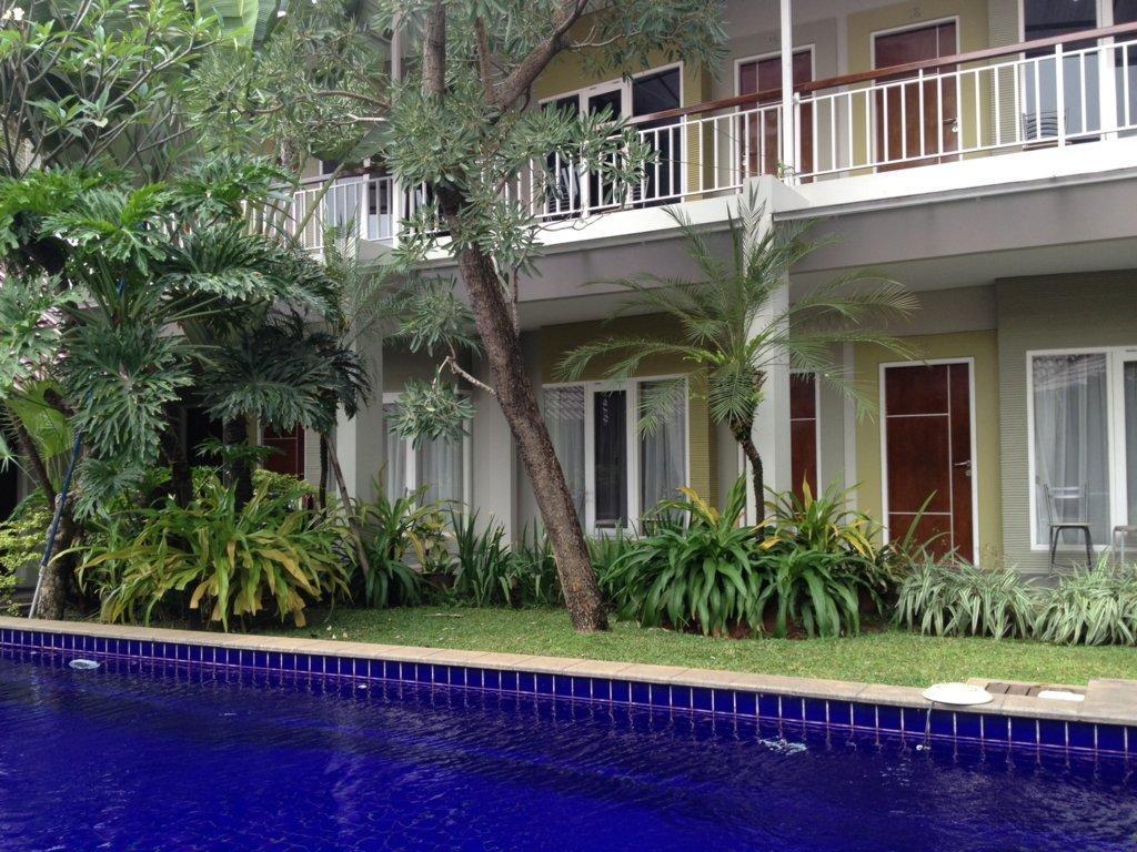 Topaz Jakarta