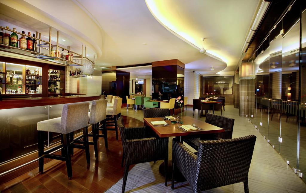 Menara Peninsula Hotel 4*