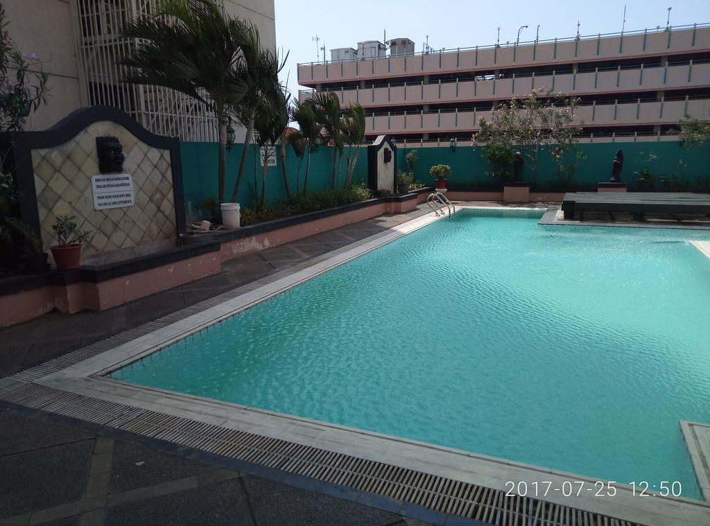 Apt Ibis Mangga Dua