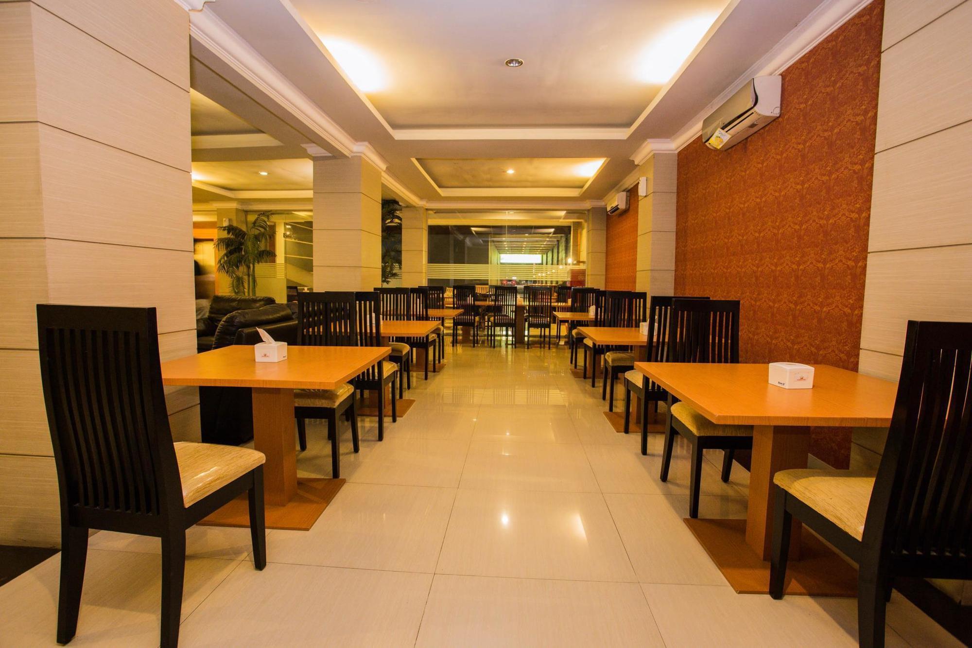 Raja 2* Jakarta
