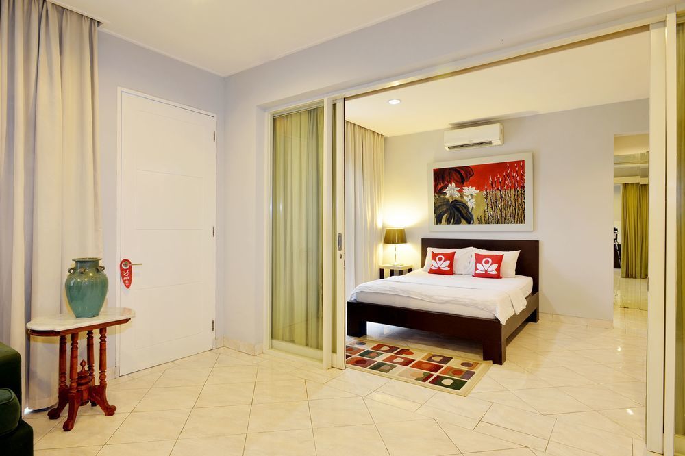Zen Premium Kemang Timur Hotel Jakarta