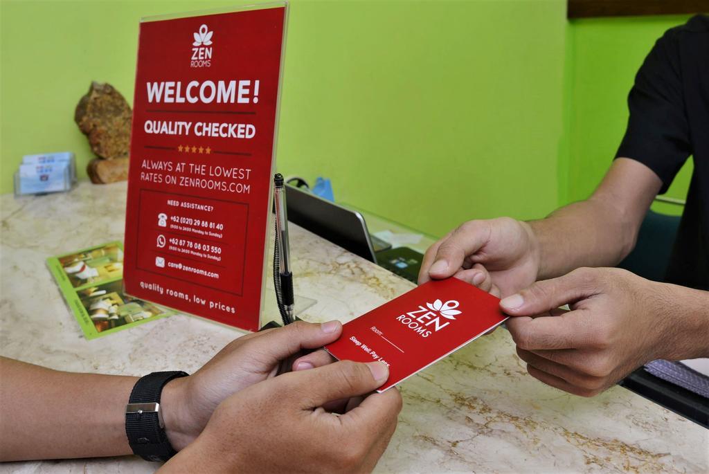 Hotel Zen Rujia Pecenongan 2*