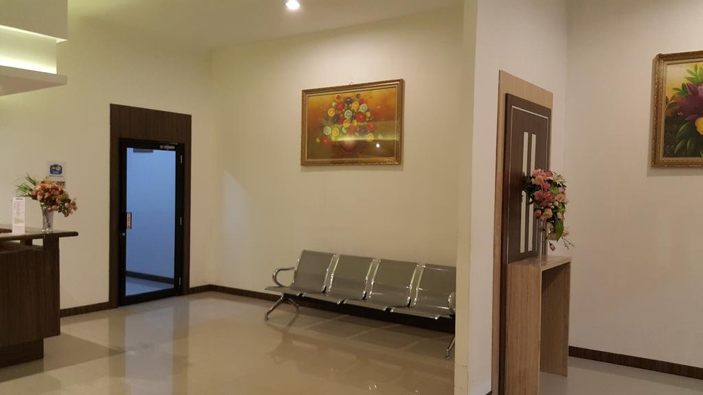 Focus Hotel 2*