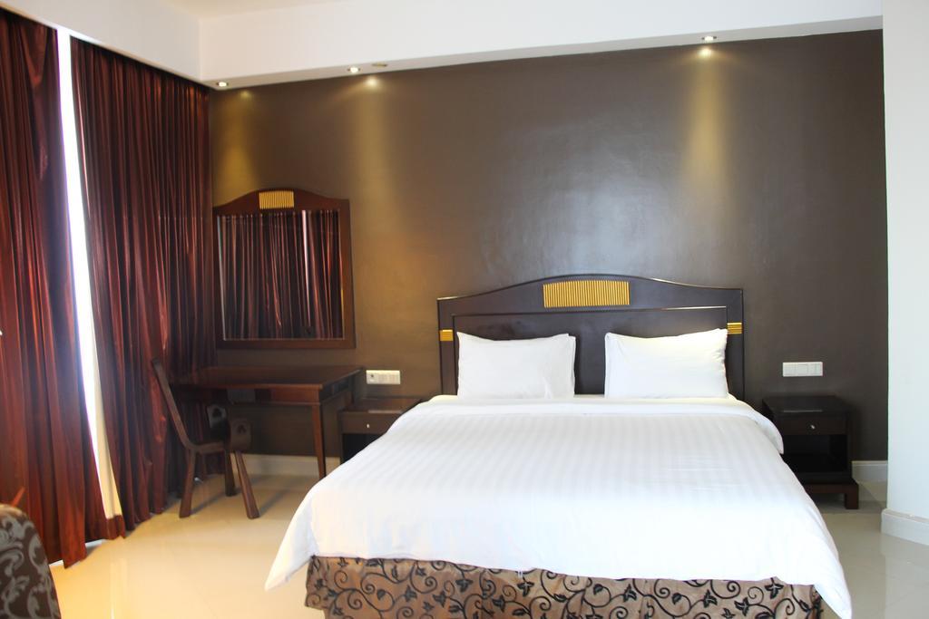 Nam Center Kemayoran Hotel