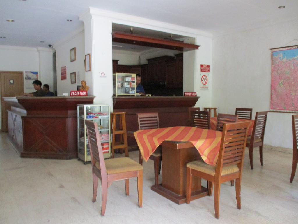 Hotel Maxim Kwitang