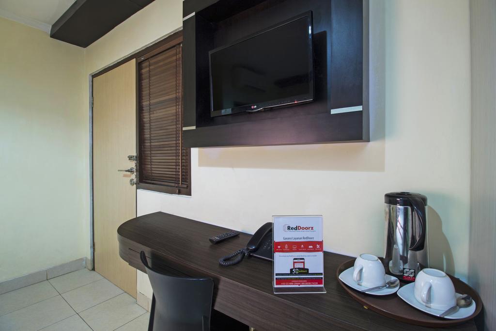Hotel Reddoorz @ Karet Setiabudi