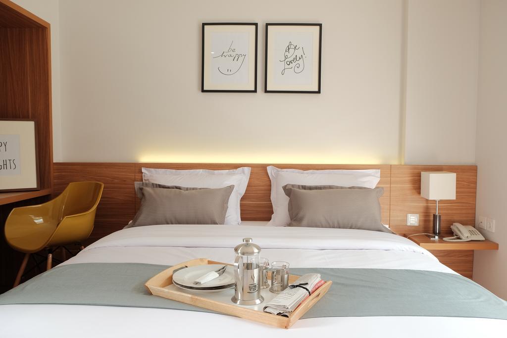 Flat06.tendean Hotel 2*