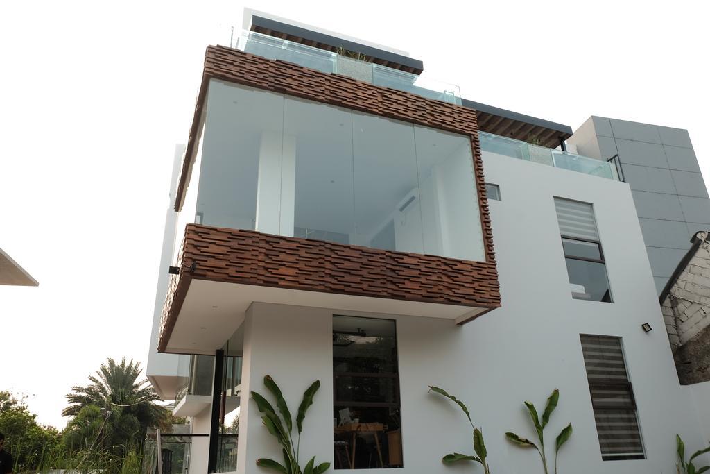 Flat06.tendean Hotel 2*