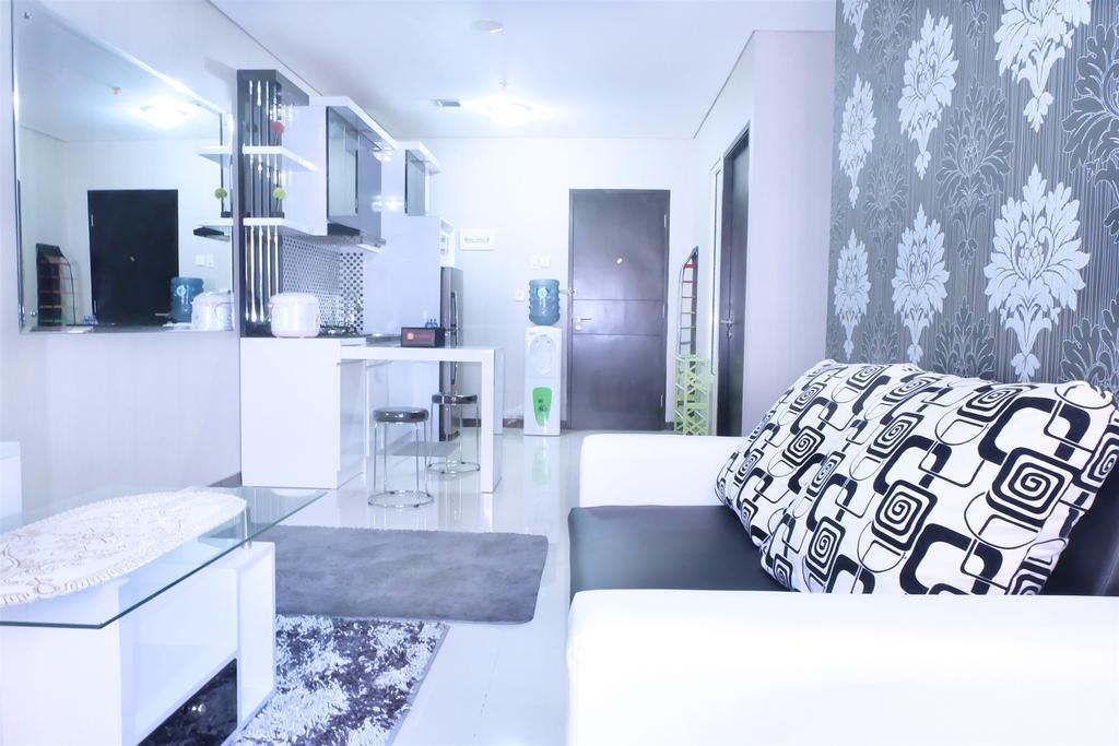Apartment 2br Nifarro Park Near Kemang And Kalibata By Travelio Jakarta