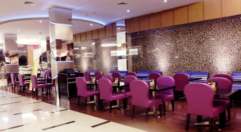 Hotel World - Bandengan