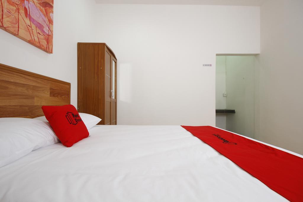 Gasthof Reddoorz Near Plaza Indonesia 3*