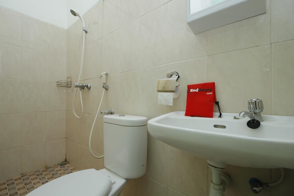 Reddoorz Near Plaza Indonesia Jakarta