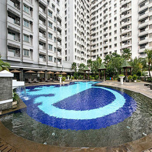 Hotel Grand Whiz Poins Simatupang 4*