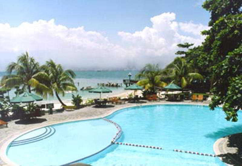 Pulau Ayer & Cottages Hotel