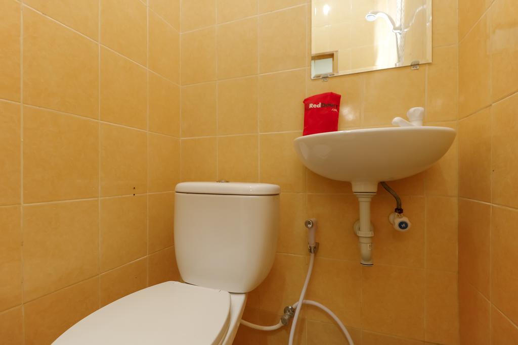 Reddoorz Near Ciputra World Kuningan 2 Guest house 3*