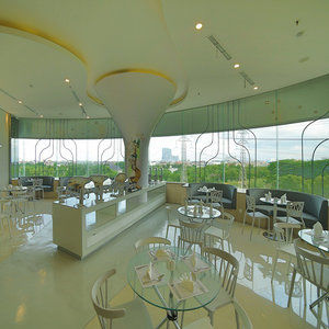 Hotel Ozone Pantai Indah Kapuk 3*