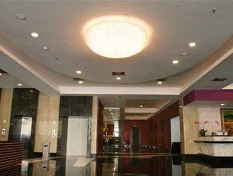 Royal Palm Hotel&conference Center Cengkareng Hotel Jakarta