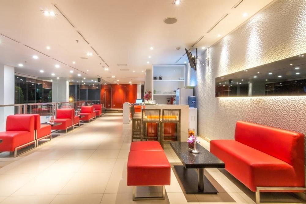 Redstar Hotel 3*