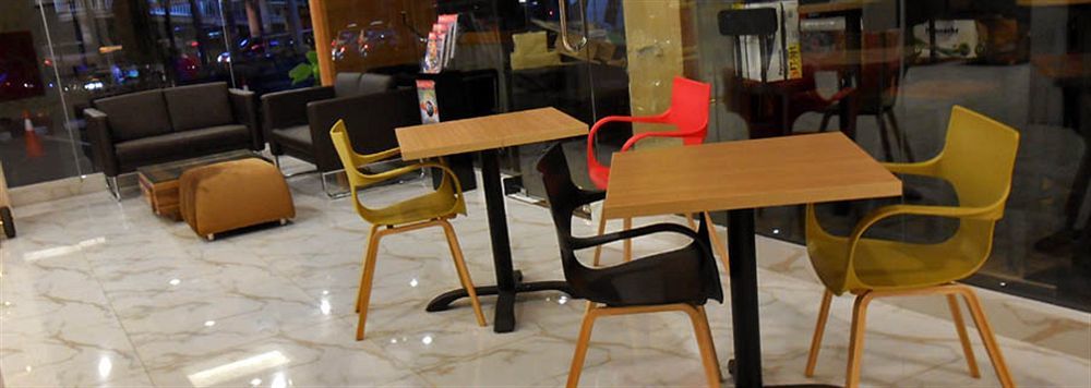 D'primahotel Itc Mangga Dua Hotel
