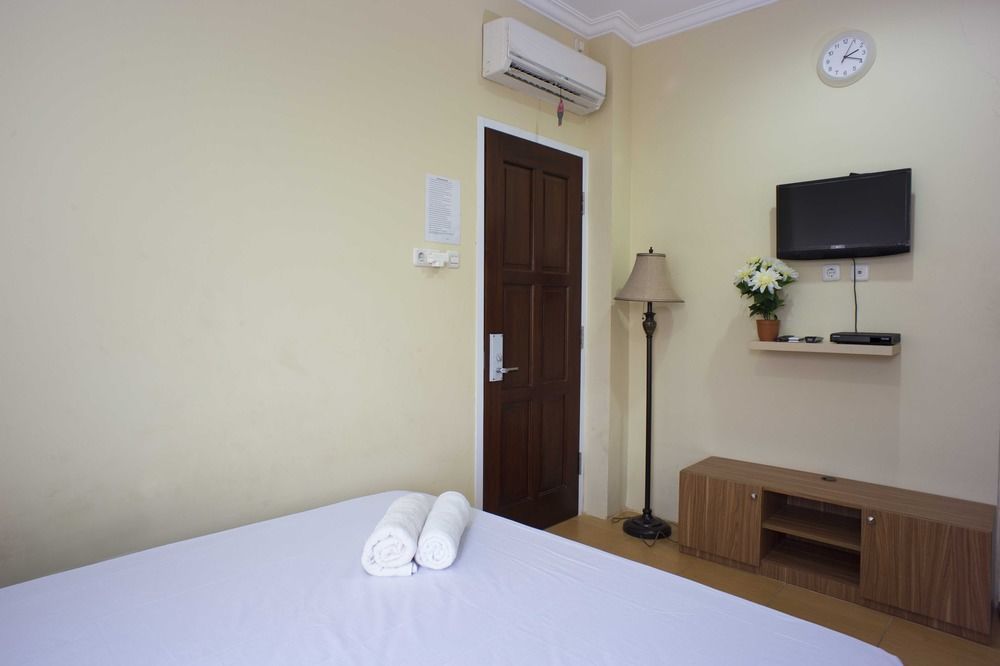 Reddoorz @ Kwitang Gasthof Jakarta