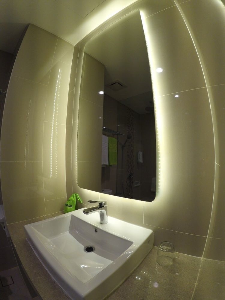 Maxonehotels.com At Kramat Hotel Jakarta