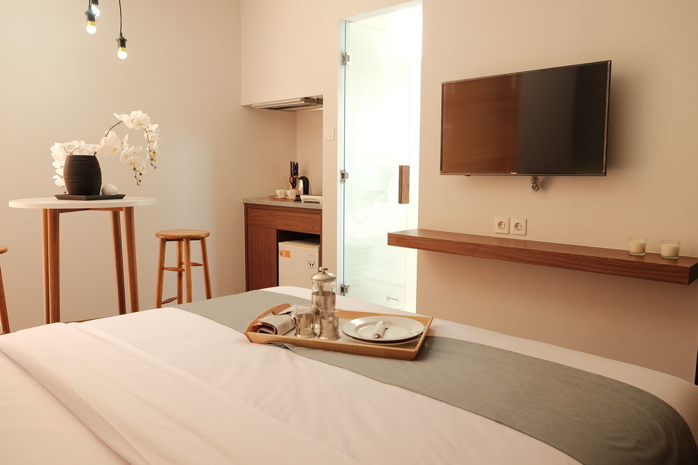 Hotel Flat06.tendean 2*