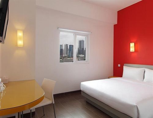Hotel Amaris Tendean