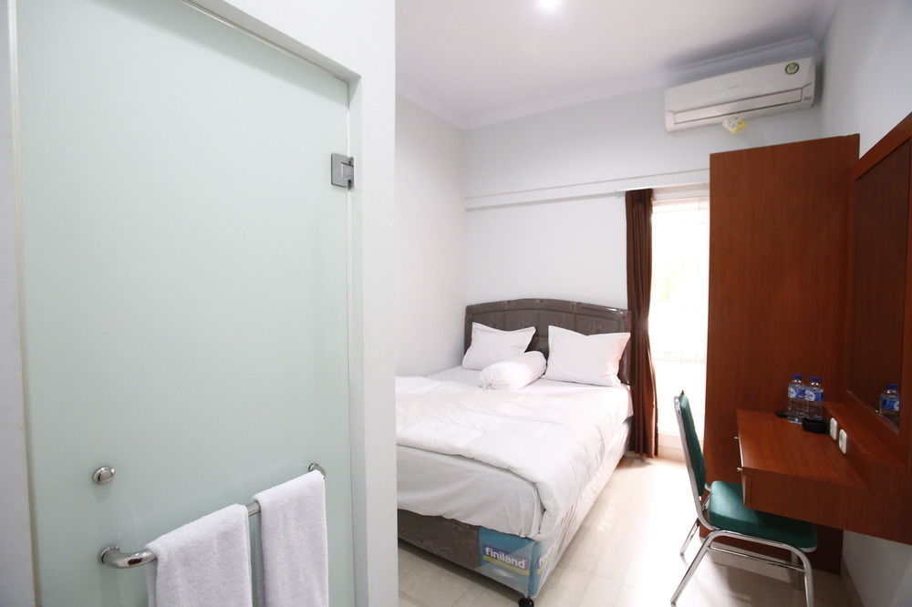 Hotel Ruangnyaman At Tebet Utara Jakarta