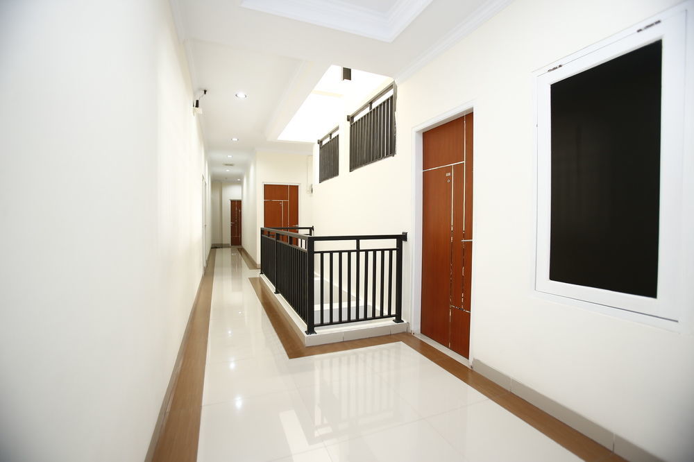 Ruangnyaman At Tebet Utara