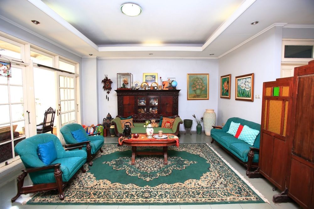 Gasthuis Reddoorz @ Jalan Bangka Jakarta