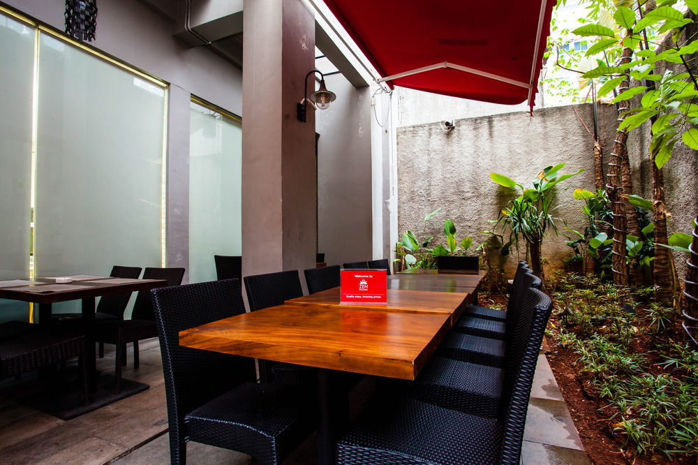 Reddoorz Near Blok M Jacarta