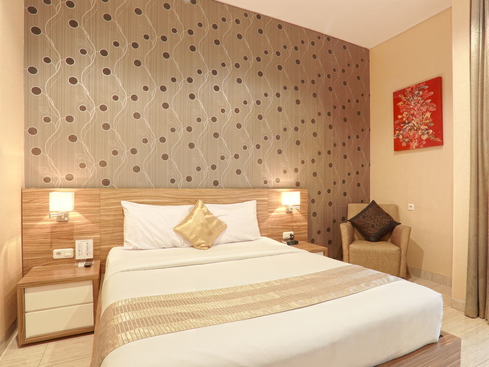 Rasuna Icon Hotel 3*
