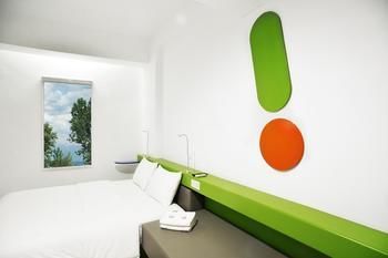Hotel Pop! Kelapa Gading Jakarta