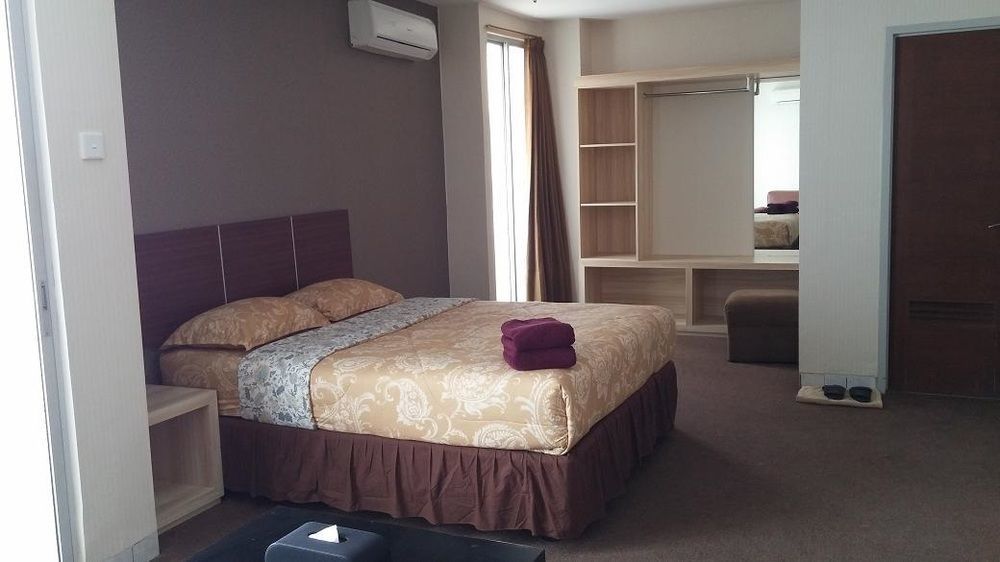 Golden Sky Condotel Hotel 3*