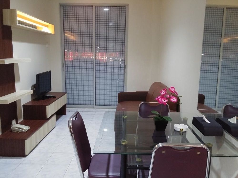 Golden Sky Condotel Hotel 3*