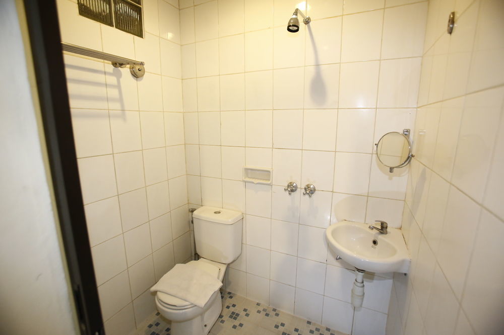 Hotel Reddoorz @ Karet Setiabudi 3*