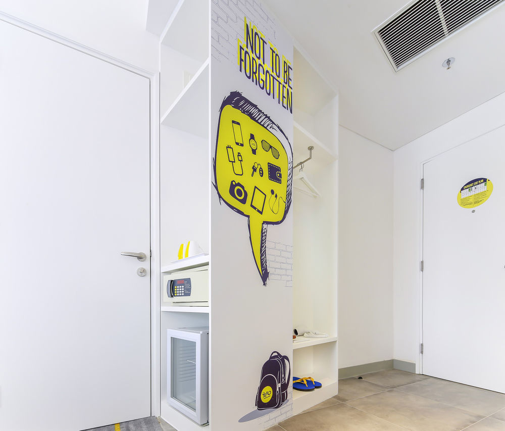 Hotel Yello Harmoni