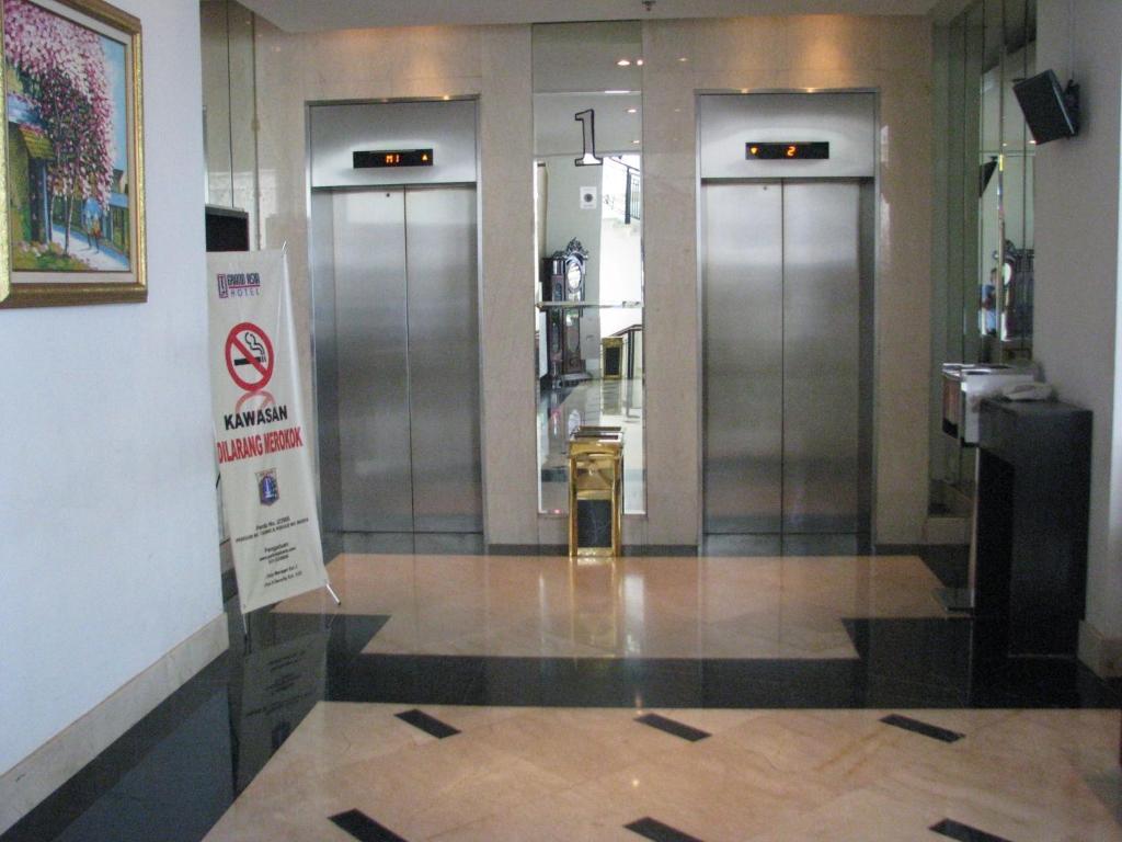Hotel Grand